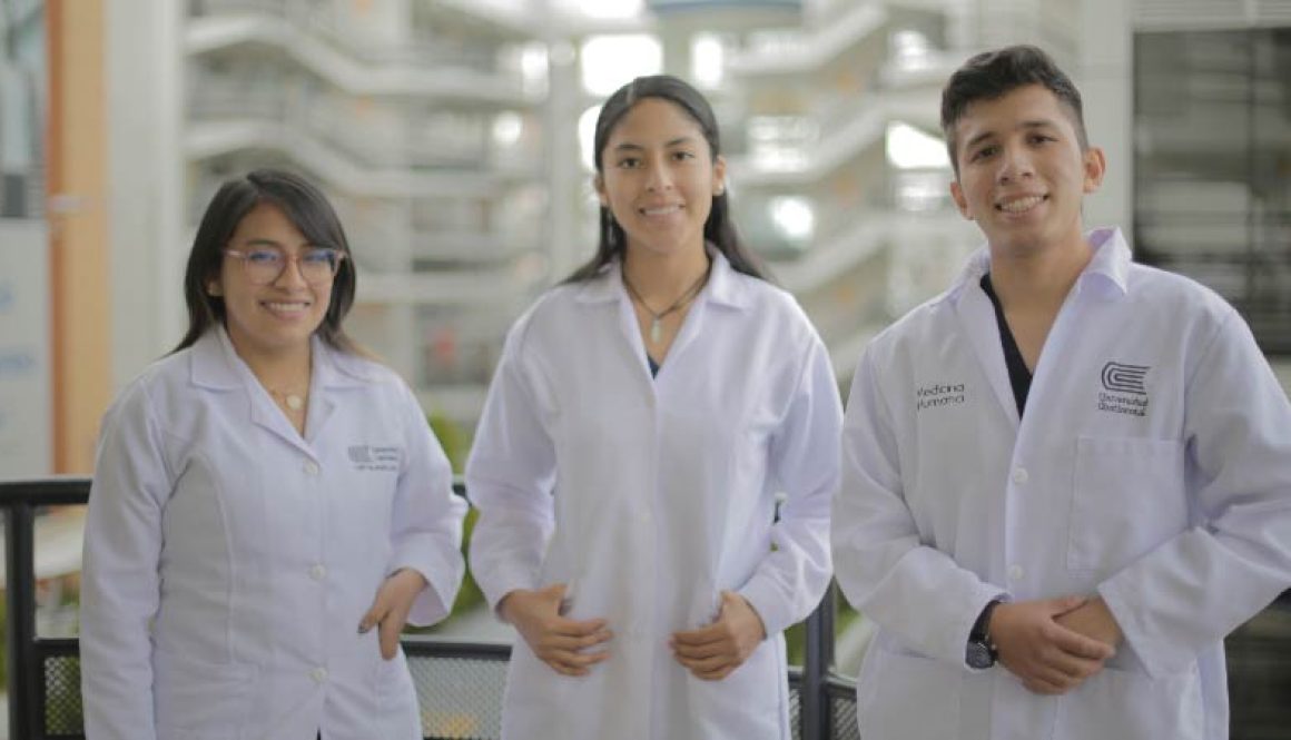 UC-Primera-universidad-en-licenciar-dos-programas-de-Medicina-por-la-SUNEDU