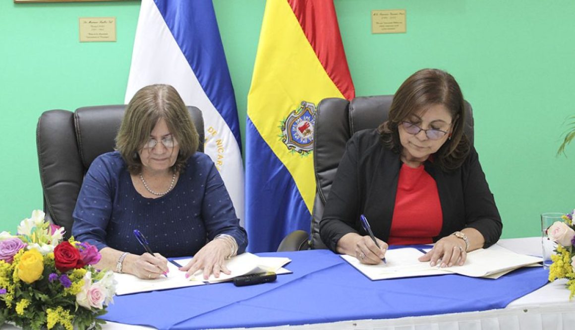 UNAN-Managua-y-CECMED-suscriben-acuerdo-de-cooperacion-y-colaboracion-academica-cientifica-y-cultural